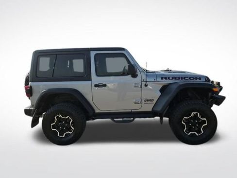 Used 2018 Jeep Wrangler Rubicon AWD/4WD image 4