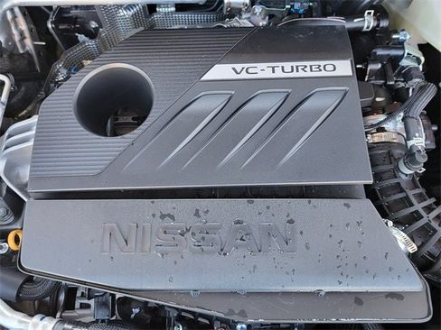 Certified 2025 Nissan Rogue Platinum w/ Platinum Premium Package image 32