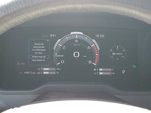 Used 2023 Toyota Tundra Platinum w/ Advanced Package AWD/4WD image 10