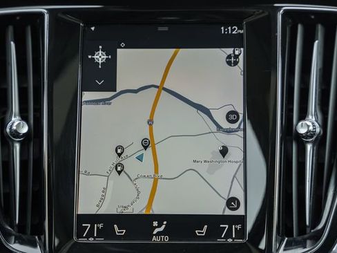 Used 2020 Volvo S60 T6 Momentum image 22