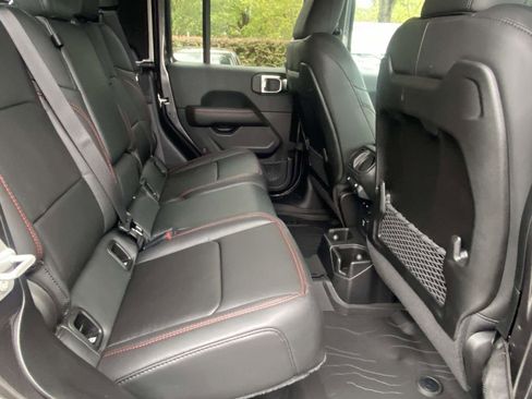 New 2025 Jeep Gladiator Rubicon image 29