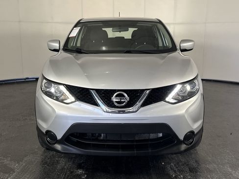 Used 2017 Nissan Rogue Sport S w/ S Appearance Package image 4