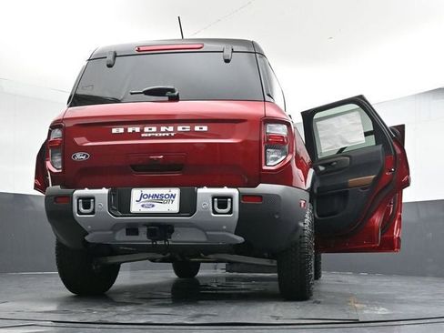 New 2026 Ford Bronco Sport Outer Banks w/ Sasquatch Outer Banks Package AWD/4WD image 42