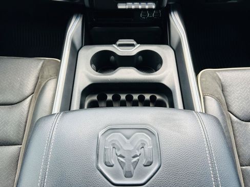 Used 2023 RAM 1500 Laramie AWD/4WD image 25