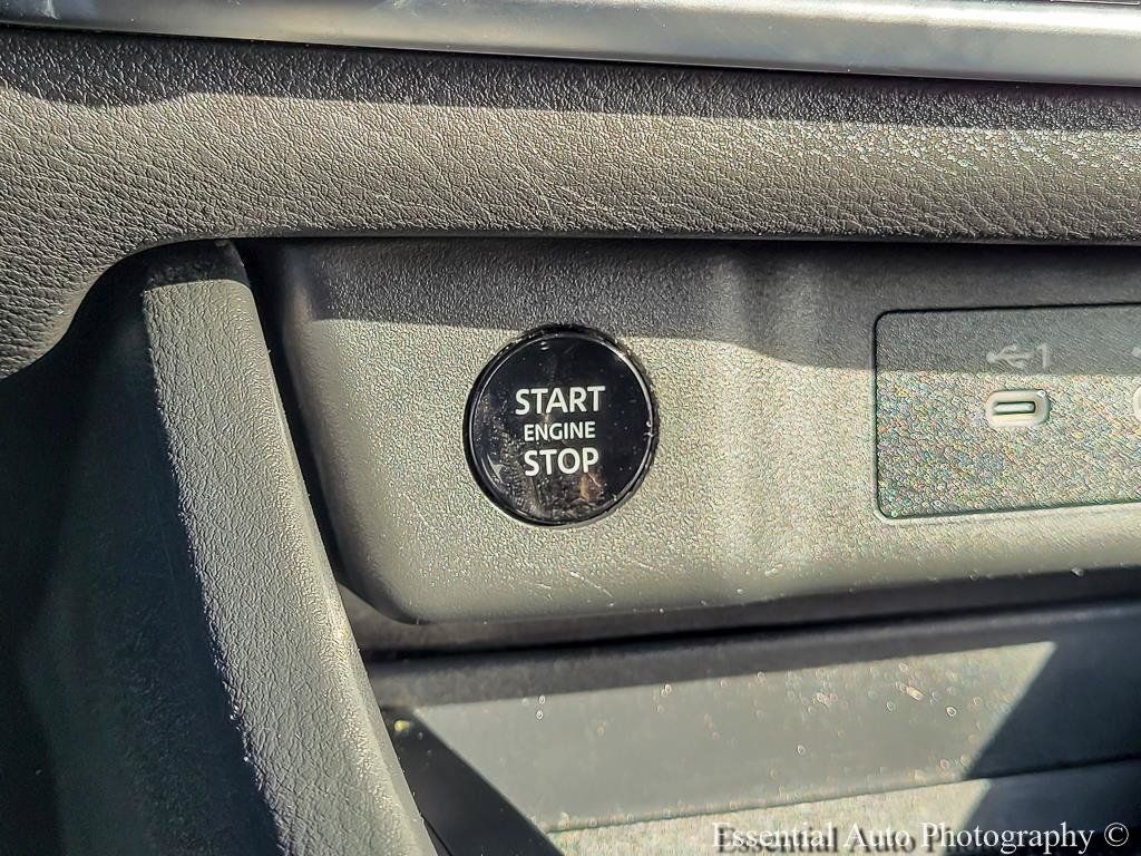 Used 2025 Nissan Rogue SV FWD image 19