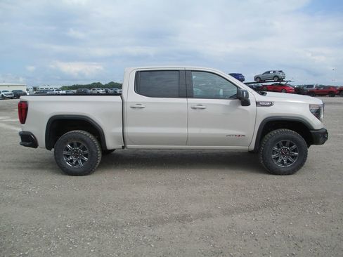 New 2026 GMC Sierra 1500 AT4X AWD/4WD image 3