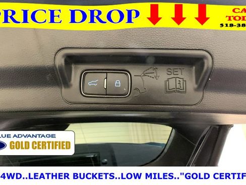 Certified 2022 Ford Explorer XLT w/ Equipment Group 202A image 22