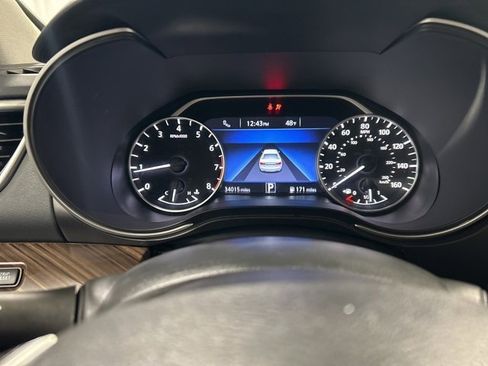 Used 2018 Nissan Maxima Platinum image 15