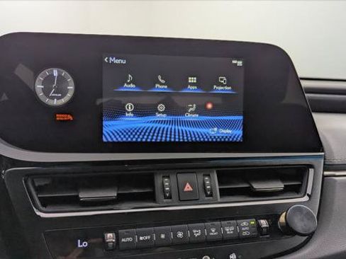 Used 2022 Lexus ES 250 w/ Premium Package AWD/4WD image 28