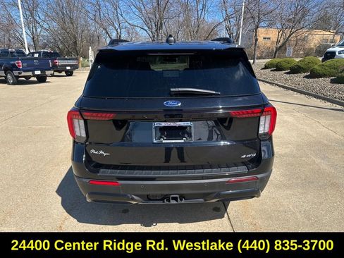 Used 2025 Ford Explorer ST-Line AWD/4WD image 6