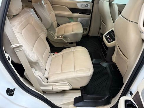 Used 2021 Lincoln Navigator Reserve w/ Luxury Package image 42