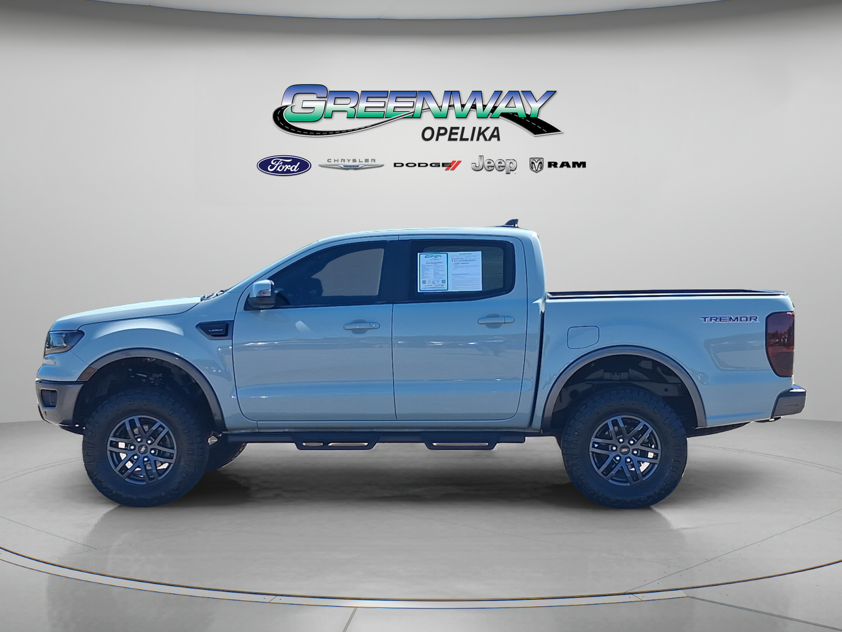 Used 2021 Ford Ranger Lariat w/ Tremor Off-Road Package AWD/4WD image 4