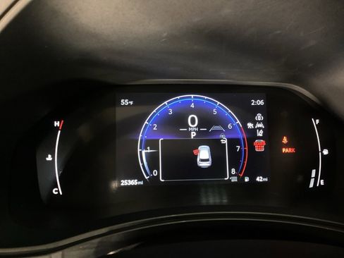 Used 2024 Toyota Grand Highlander XLE image 9