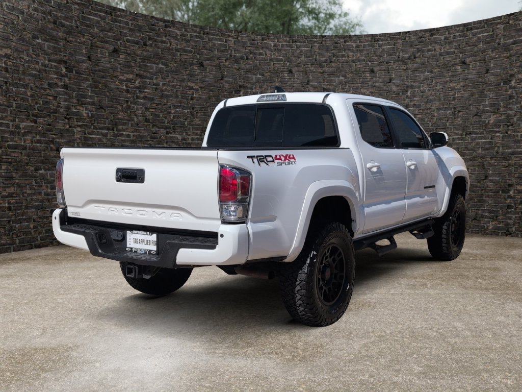Used 2021 Toyota Tacoma TRD Sport w/ Technology Package AWD/4WD image 7