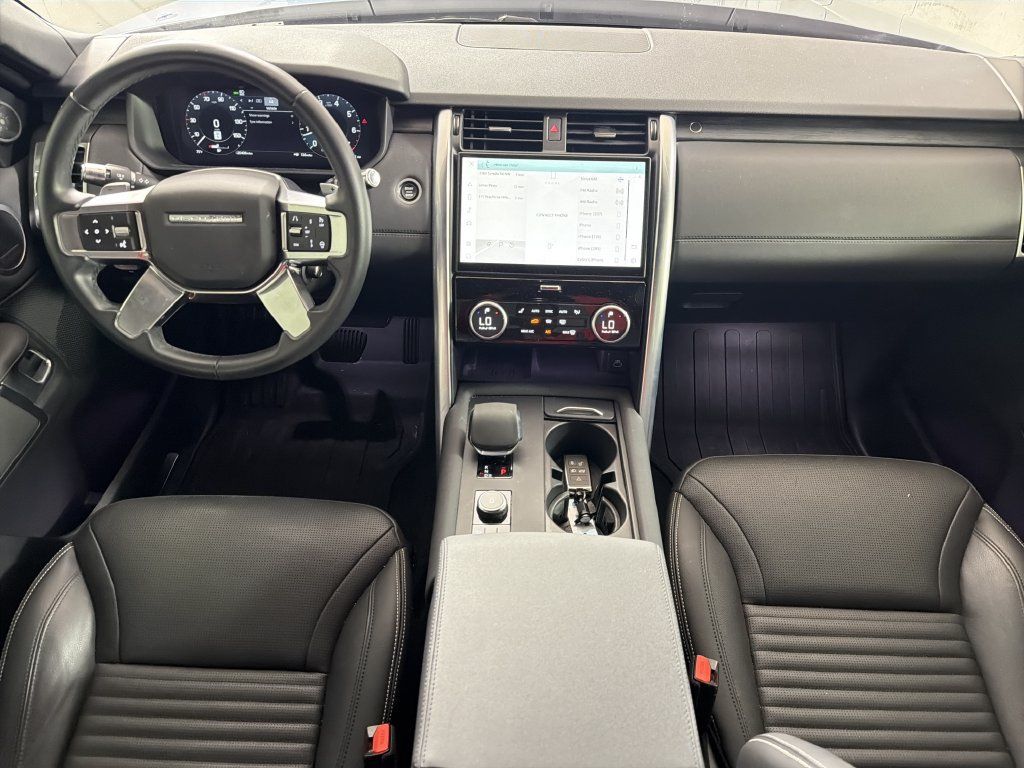 Used 2021 Land Rover Discovery S AWD/4WD image 20