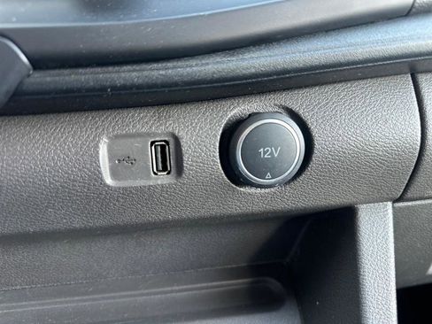 Used 2021 Ford Transit 350 XLT image 26