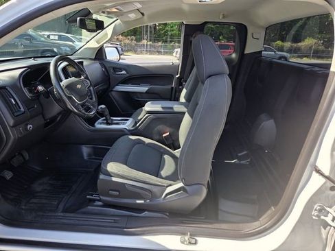 Used 2021 Chevrolet Colorado LT w/ Fleet Safety Package RWD image 10