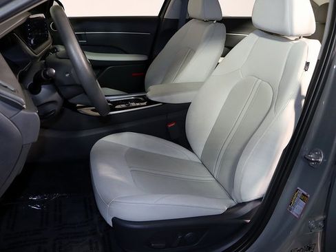 Used 2023 Hyundai Sonata SEL image 4
