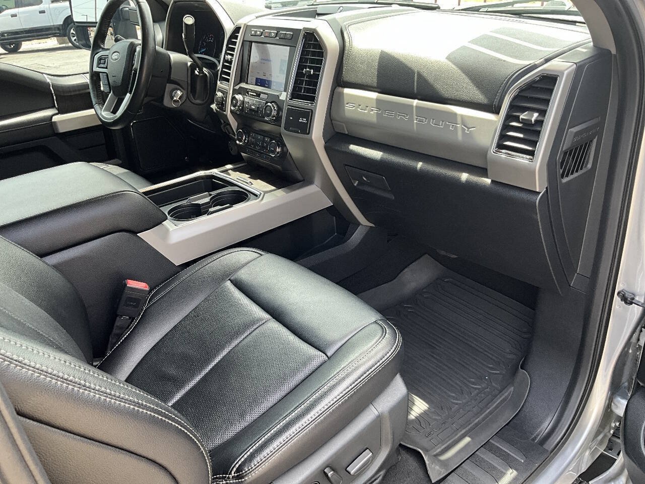 Used 2021 Ford F250 Lariat w/ Chrome Package AWD/4WD image 31