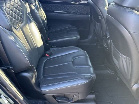 Used 2021 Hyundai Palisade Calligraphy w/ Winter Package image 20