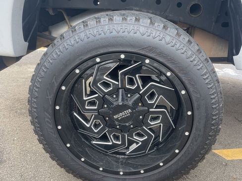 Used 2022 Ford Ranger XLT w/ Equipment Group 302A High image 13