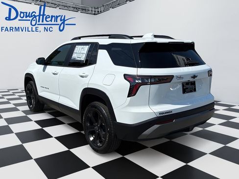 New 2026 Chevrolet Equinox LT FWD image 3