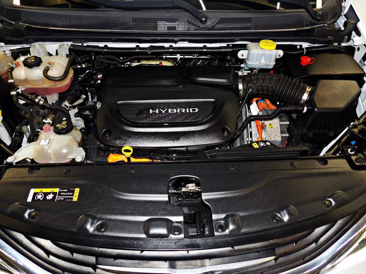 Used 2019 Chrysler Pacifica Touring Plus FWD image 21
