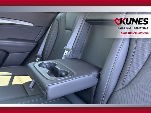 Used 2024 Buick Envision Preferred AWD/4WD image 27