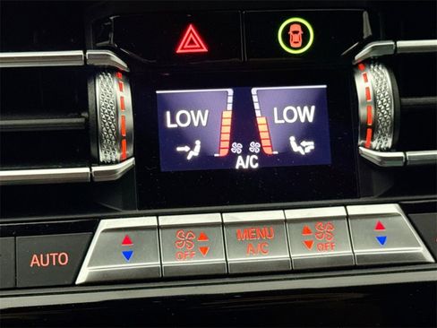 Used 2022 BMW 840i Gran Coupe xDrive image 16