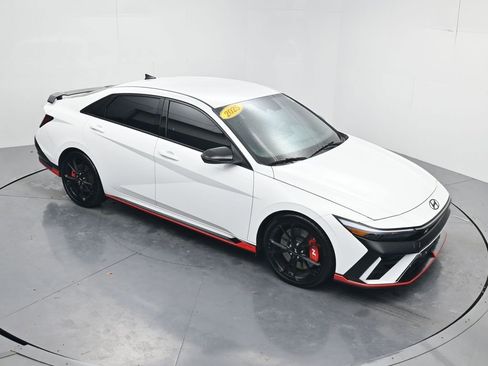 Used 2025 Hyundai Elantra N image 50
