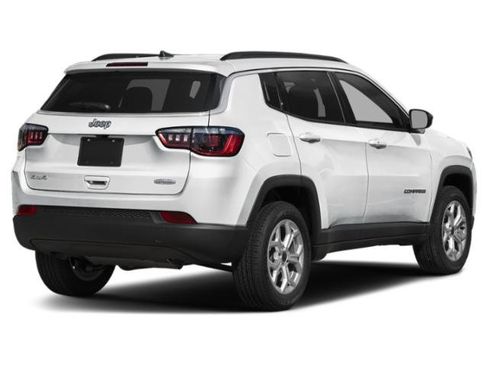 New 2026 Jeep Compass Latitude AWD/4WD image 2