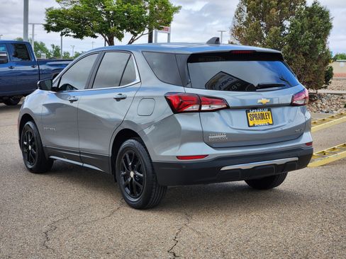 Used 2024 Chevrolet Equinox LT AWD/4WD image 3