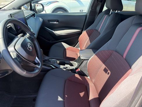 Used 2025 Toyota Corolla SE FWD image 8