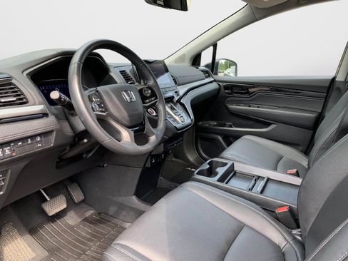 Certified 2024 Honda Odyssey Touring image 28