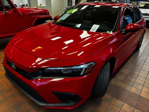 Used 2022 Honda Civic EX image 8