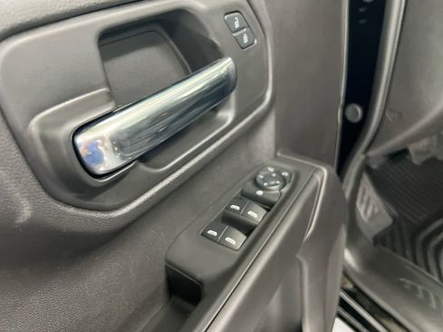 Used 2024 Chevrolet Silverado 1500 Custom Trail Boss AWD/4WD image 20