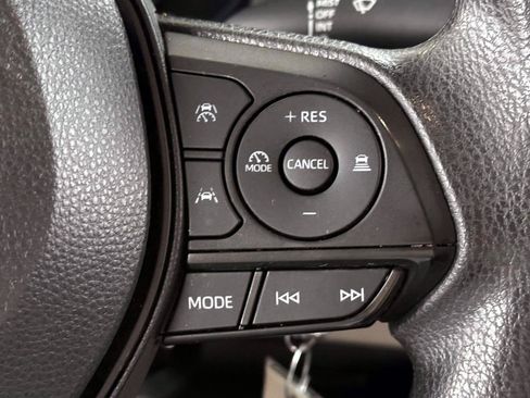 Used 2024 Toyota Corolla LE FWD image 17