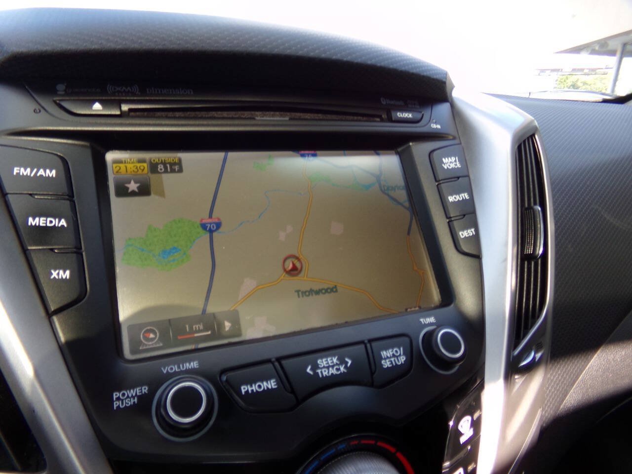 Used 2015 Hyundai Veloster w/ Option Group 03 FWD image 13