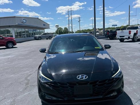 Used 2023 Hyundai Elantra SEL w/ Convenience Package FWD image 24
