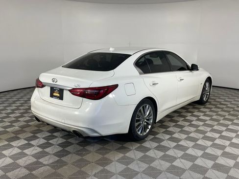 Used 2018 INFINITI Q50 Luxe RWD image 16