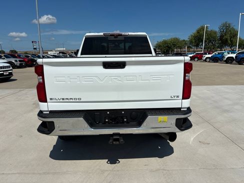 Used 2024 Chevrolet Silverado 2500 LTZ w/ LTZ Premium Package AWD/4WD image 4