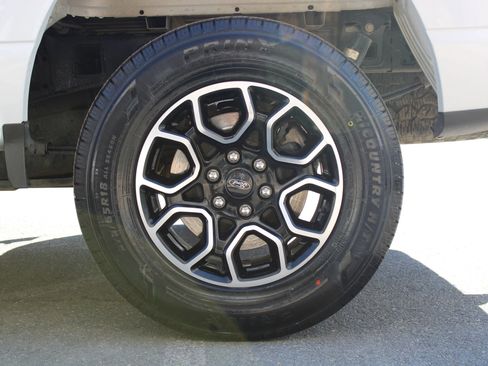 Used 2022 Ford F150 Lariat w/ Max Trailer Tow Package image 31