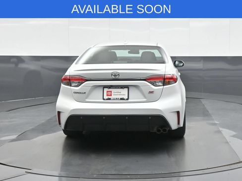 Used 2024 Toyota Corolla SE w/ SE Premium Package FWD image 6