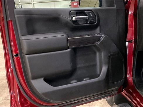 Used 2019 Chevrolet Silverado 1500 LTZ image 21