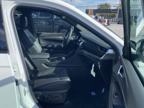 New 2025 Jeep Grand Cherokee L Overland w/ Trailer Tow Package image 49