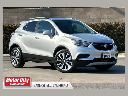 Used 2021 Buick Encore Preferred FWD image 1