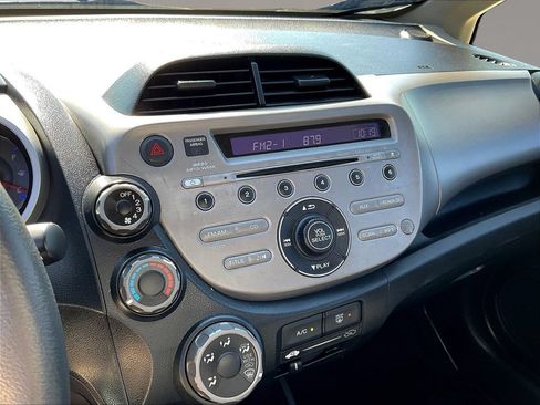 Used 2013 Honda Fit image 14