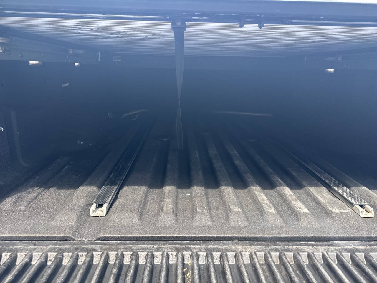 Used 2017 Nissan Titan Platinum Reserve AWD/4WD image 21