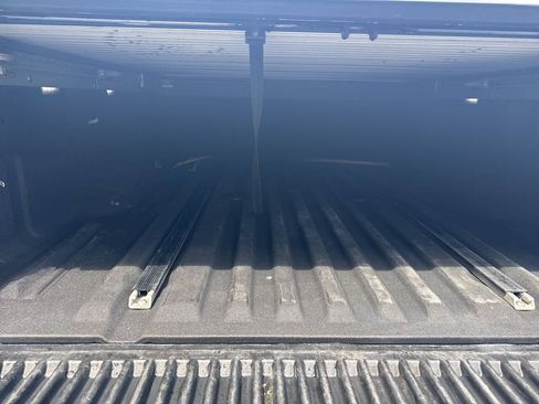 Used 2017 Nissan Titan Platinum Reserve AWD/4WD image 21