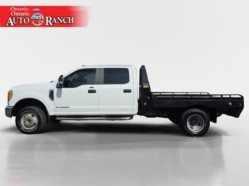 Used 2017 Ford F350 XL w/ Power Equipment Group AWD/4WD image 2
